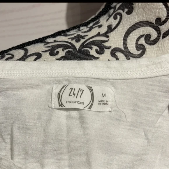 Maurices Top - Picture 4 of 4